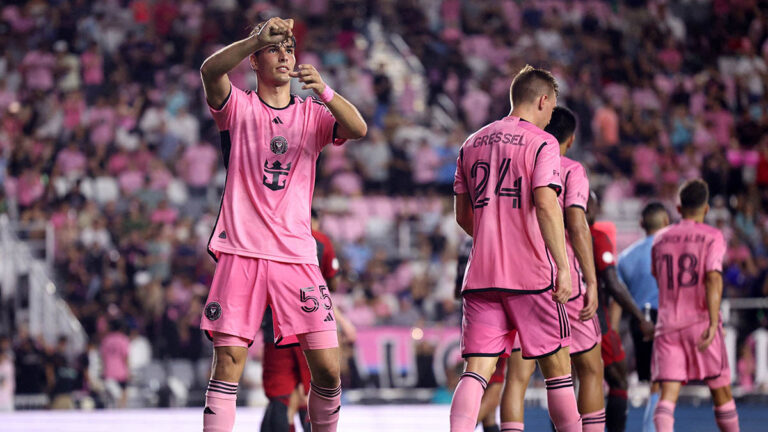 Doblete Federico Redondo le da la victoria al Inter Miami en el regreso de Luis Suárez y con Messi en la tribuna