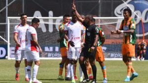 Oficial: los partidos que se perderá Juan Fernando Quintero por el cabezazo al jugador de Envigado