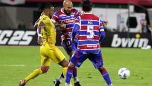 Bucaramanga empata en Brasil y complica su paso a los Octavos de Final
